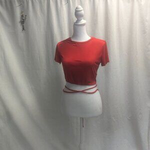 Blush Mark Size Medium Red Cropped Tee Tie-Back